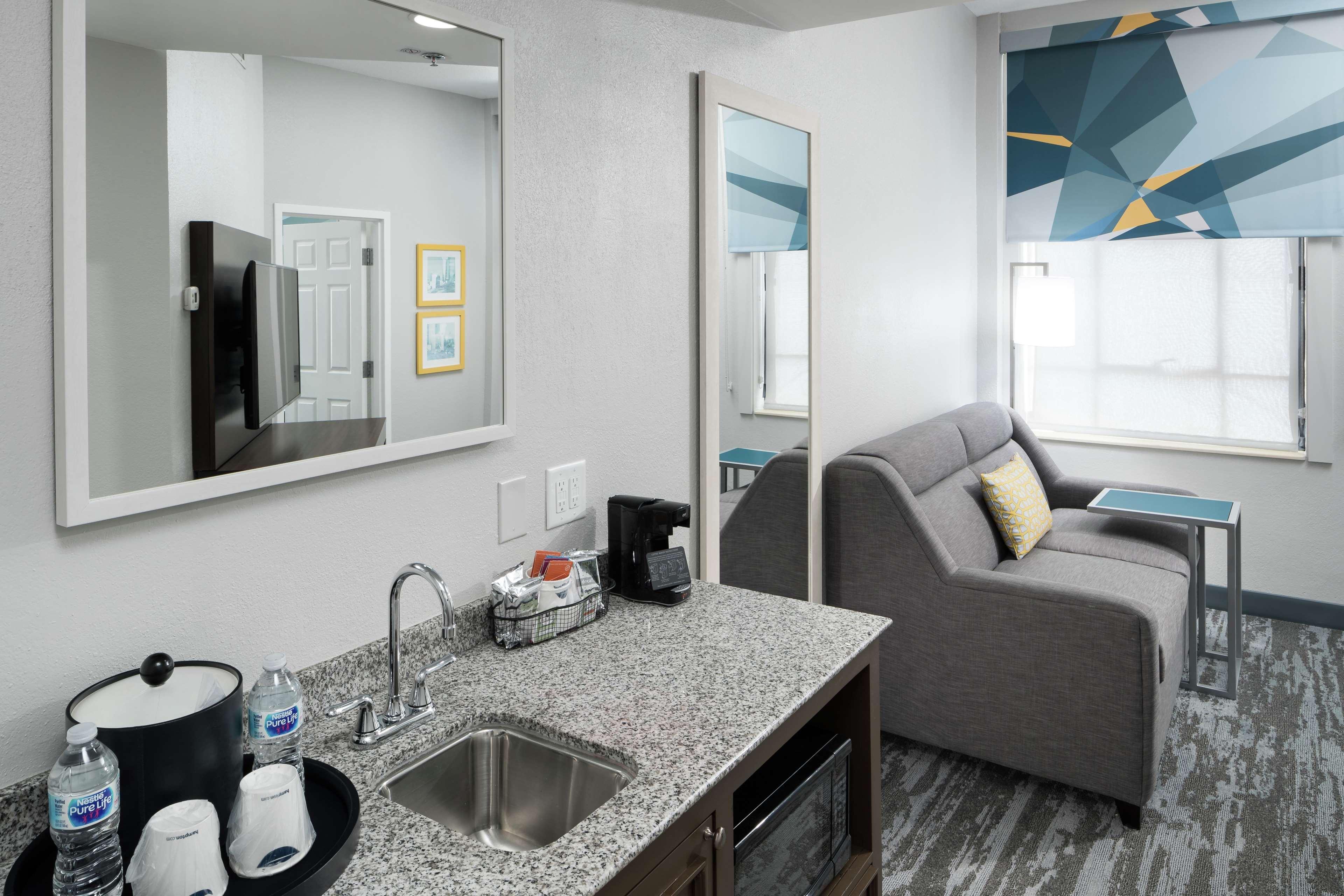 Hampton Inn & Suites Atlanta-Downtown Exterior foto