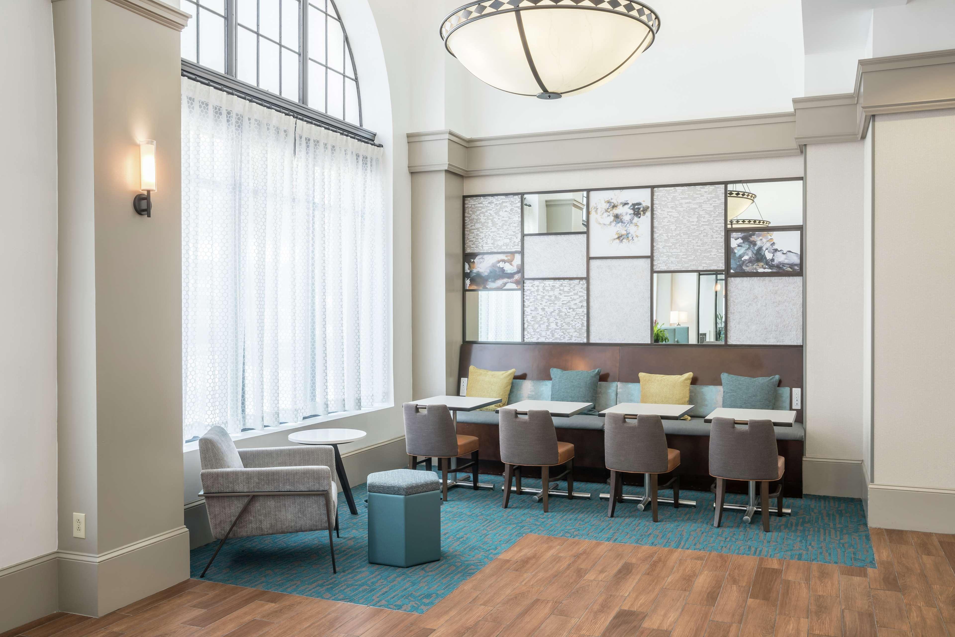 Hampton Inn & Suites Atlanta-Downtown Exterior foto